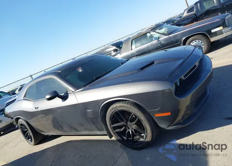 2016 Dodge Challenger R/T z USA, uszkodzony, nr VIN 2C3CDZBT4GH218143
